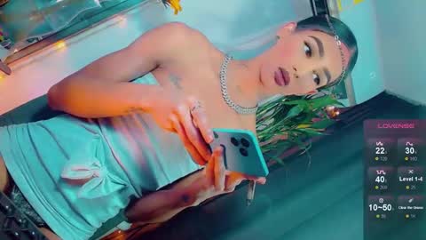 isabellagirs online show from April 23, 5:26 am