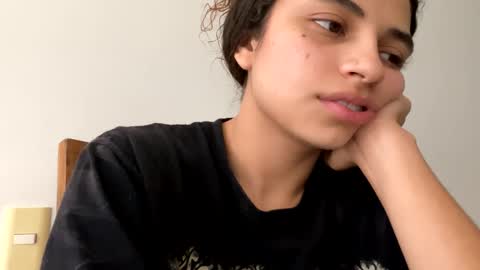 Isabella.. back again  online show from January 13, 10:35 pm