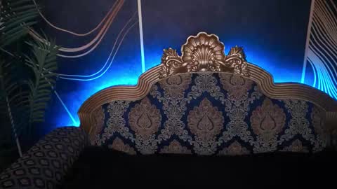 Isabelle online show from November 4, 9:38 pm