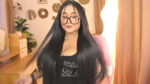 isabelliza princess online show from February 9, 7:45 am