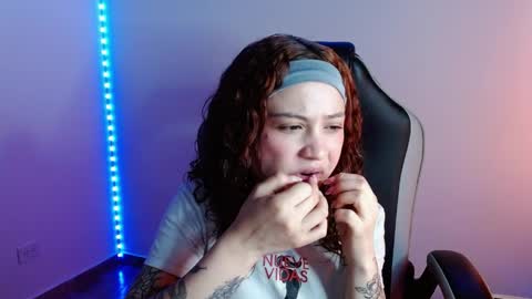 ISADORA online show from April 23, 3:57 pm