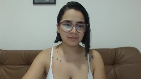 Emma online show from September 23, 3:22 am