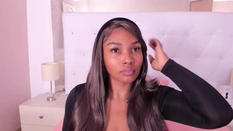 Vanessa online show from December 15, 11:17 am