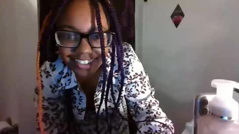 Sharice online show from April 20, 10:46 pm