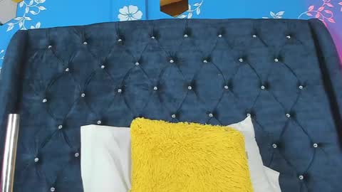 Issa online show from May 28, 1:58 am