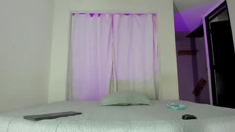 Isabella  online show from June 6, 10:43 am