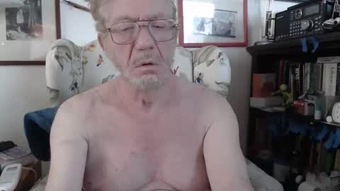 ImYourBitch online show from March 24, 7:09 pm