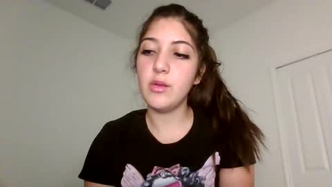 ItalianKitty online show from February 26, 3:21 am