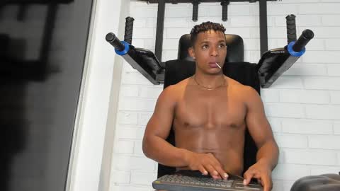 Italo Moore online show from September 16, 12:07 pm