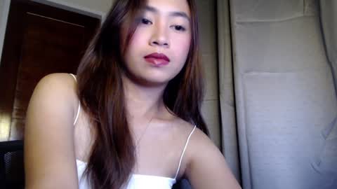 Candy online show from January 28, 2:42 pm