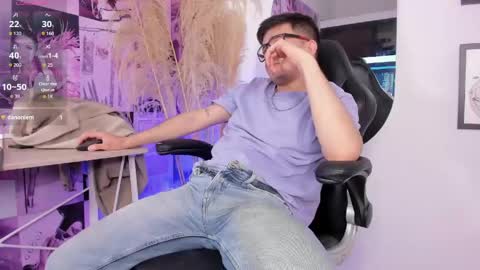 Keiser online show from April 11, 11:20 pm