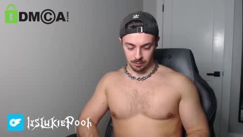 Itslukiepooh online show from November 13, 11:51 pm