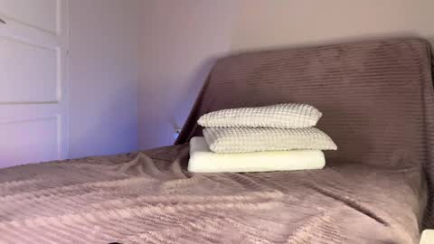 Maxx online show from March 28, 4:25 am