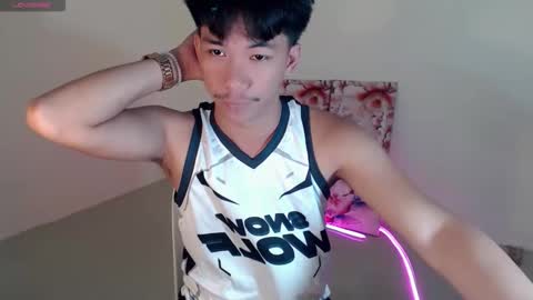 Snapshot of itsme_cxhennn chatting on October 18, 6:34 pm itsme_cxhennn online show from October 18, 6:34 pm