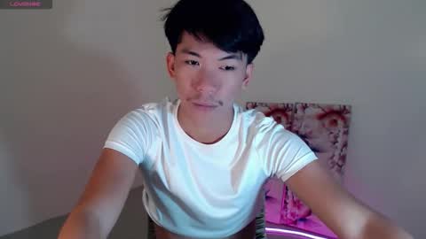 Snapshot of itsme_cxhennn chatting on October 12, 1:15 pm itsme_cxhennn online show from October 12, 1:15 pm