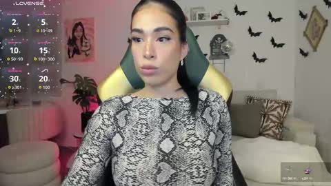 itsmissfoxy online show from October 10, 4:07 am