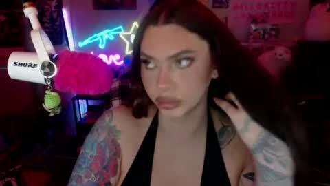 Nicki Foxx online show from October 24, 4:24 am