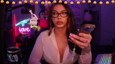 Nicki Foxx online show from October 14, 12:02 am