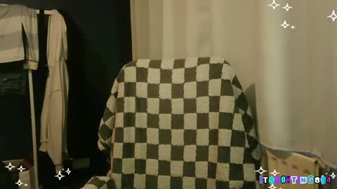    online show from April 21, 7:10 pm