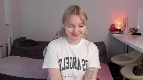 Ri online show from April 15, 1:25 pm