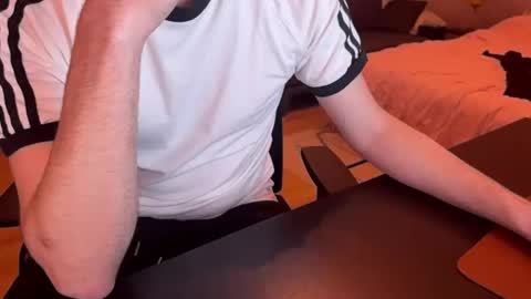 itsthat online show from March 7, 10:32 pm