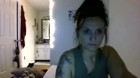 itsvictoriaxxx online show from April 16, 4:34 am