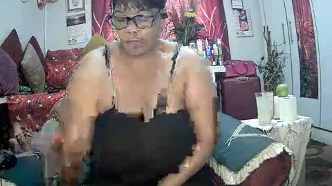 Snapshot of itumeleng74 chatting on October 22, 6:49 am itumeleng74 online show from October 22, 6:49 am