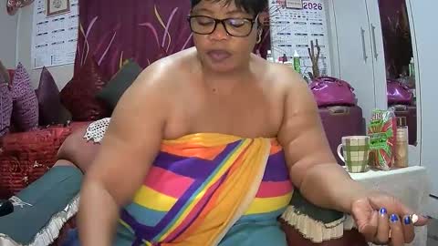 itumeleng74 online show from March 26, 7:41 pm