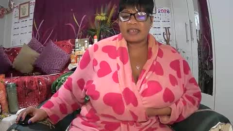 itumeleng74 online show from December 22, 8:59 pm