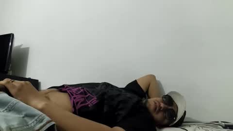 ivanfpc93 online show from October 12, 7:23 am