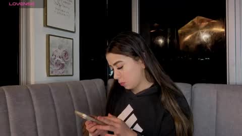 Ivanna West online show from April 22, 10:00 am