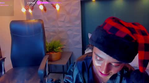 ivannacollen online show from December 20, 5:40 pm