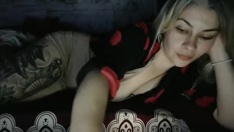 RosseEssor online show from April 22, 7:21 pm