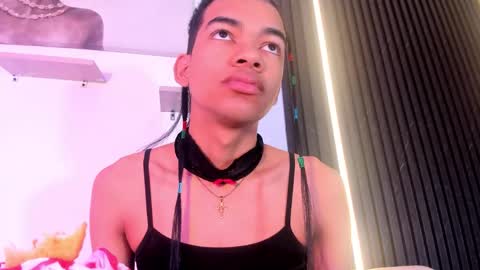 Ivon online show from November 28, 12:34 pm