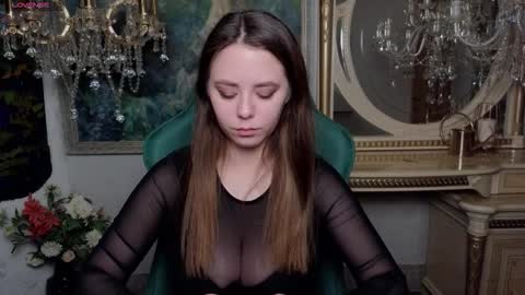 ivorywood_ online show from September 13, 10:06 am