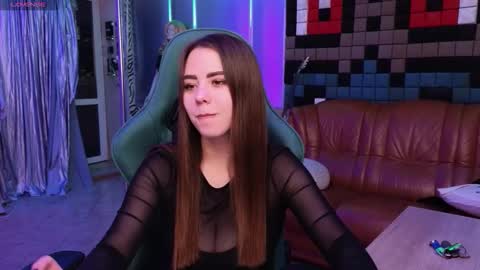 ivorywood_ online show from November 29, 11:51 am