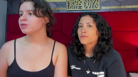 Ivy and Molly online show from September 14, 9:38 pm