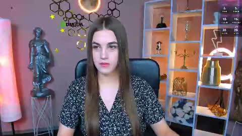 Ivy online show from July 27, 12:24 pm