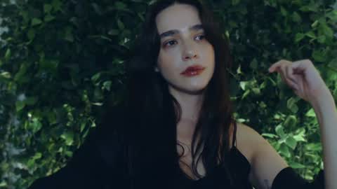 Miss Ivy online show from August 2, 7:26 pm