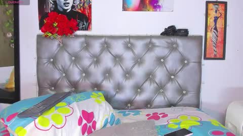 ivymilleer online show from March 3, 1:07 pm