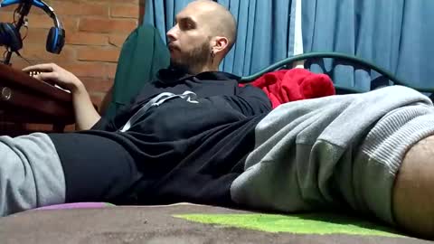 iwanturarse online show from November 17, 2:25 am