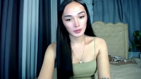 iwillcum4u_ online show from June 2, 6:21 pm
