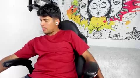 Izan online show from October 25, 7:47 pm