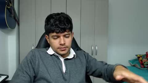 Izan online show from December 20, 3:02 am