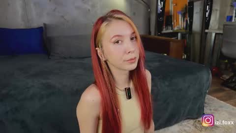 izi online show from January 11, 5:19 pm