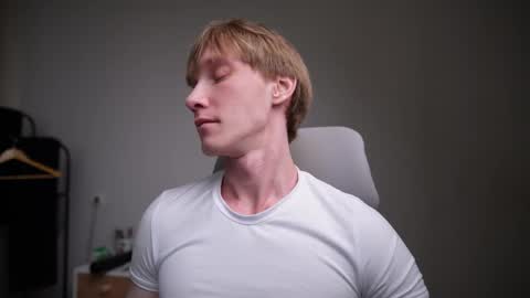 Danny online show from April 21, 10:11 am