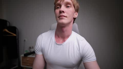 Danny online show from April 20, 10:24 pm