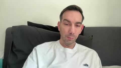 j_dc online show from May 2, 2:45 pm