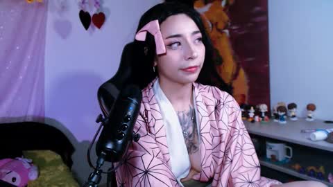 jade 18  online show from November 29, 7:49 am