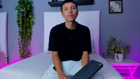 Jack and karelin online show from February 12, 7:35 pm